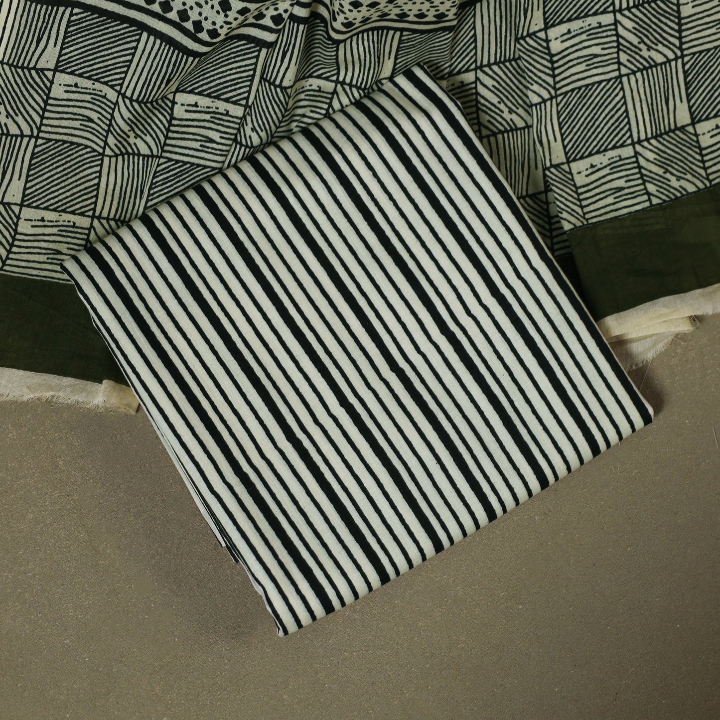 Green 3pc Block Print Cotton Bagru Dress Material