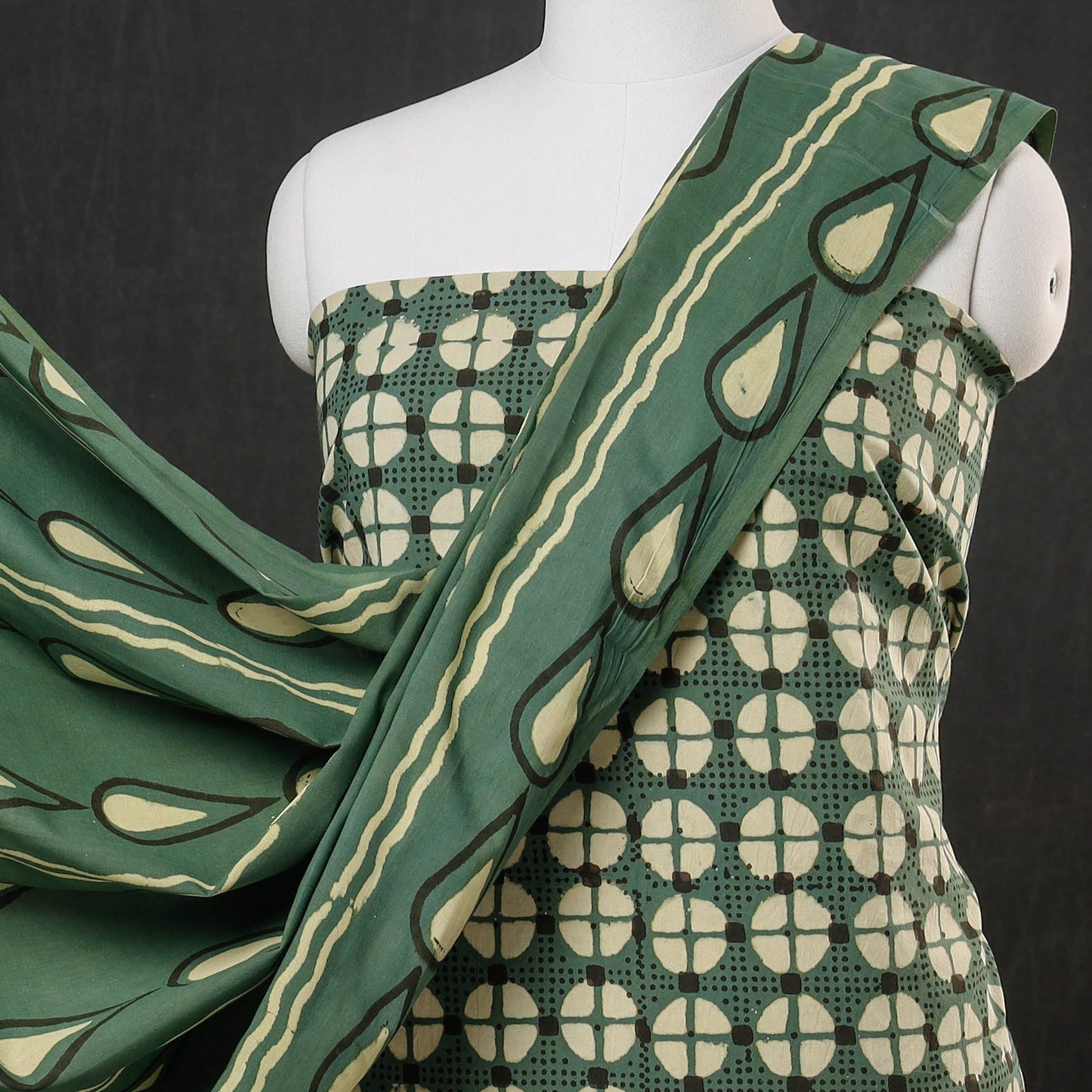 Pipad Print Dress Material – Premium 3pc Cotton Set