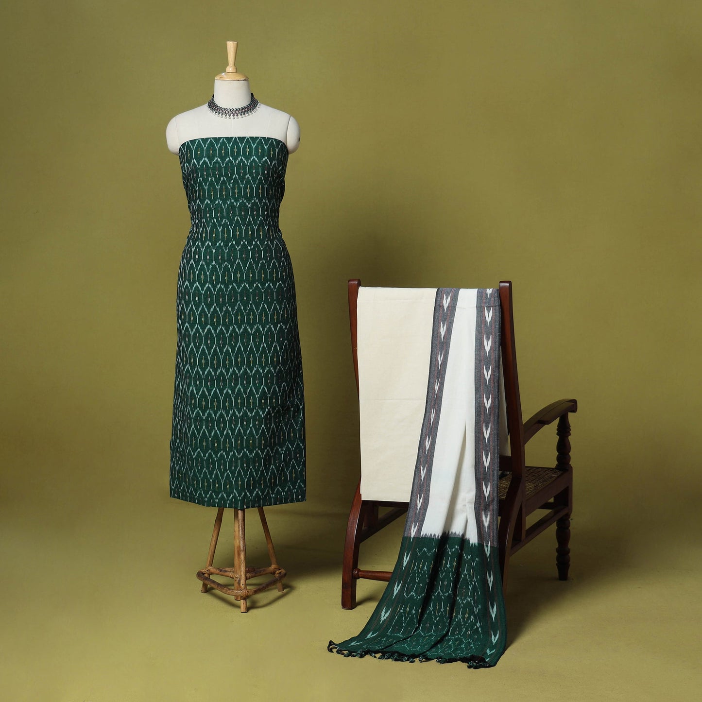 Green - 3pc handloom cotton unstitched pochampally ikat