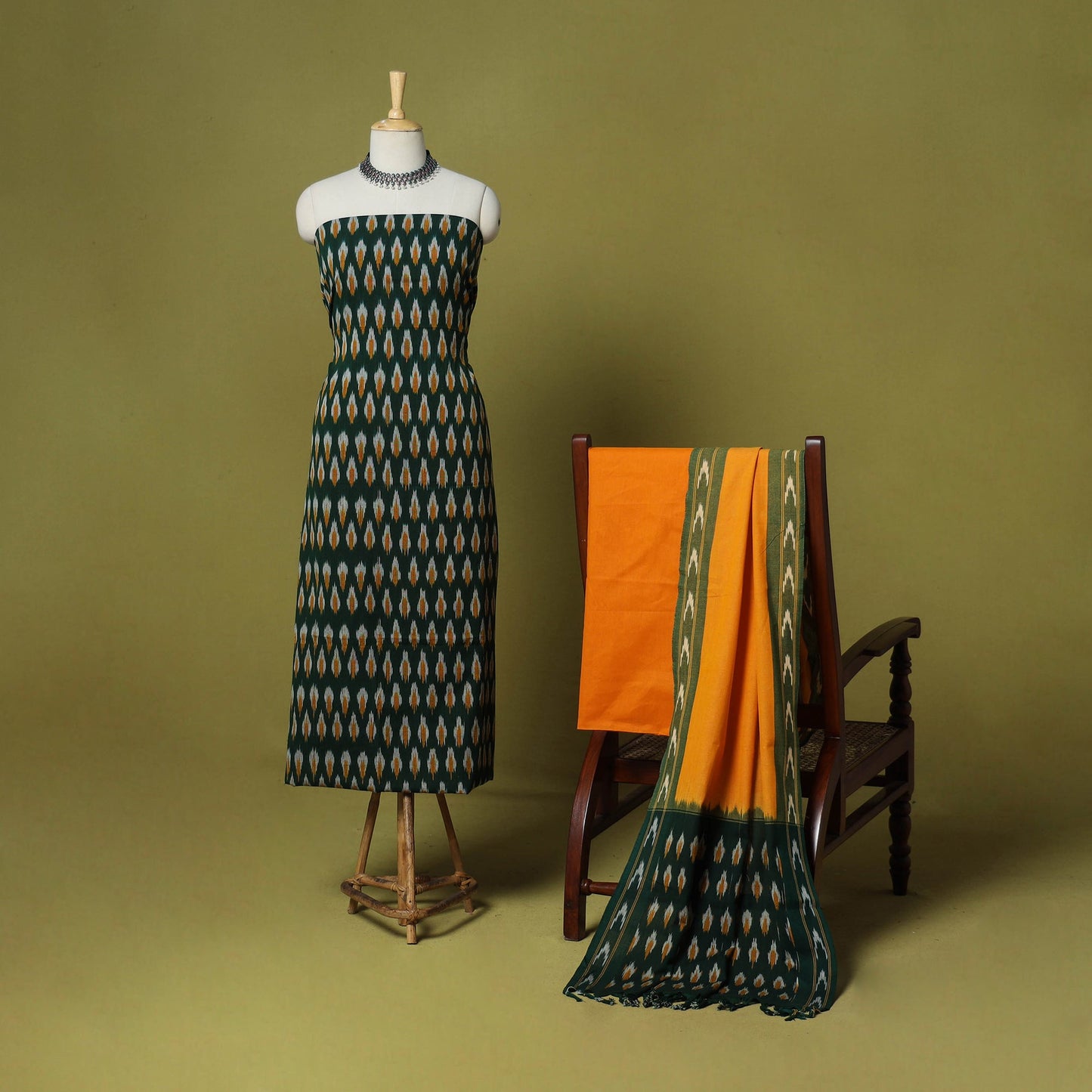 Green - 3pc handloom cotton unstitched pochampally ikat