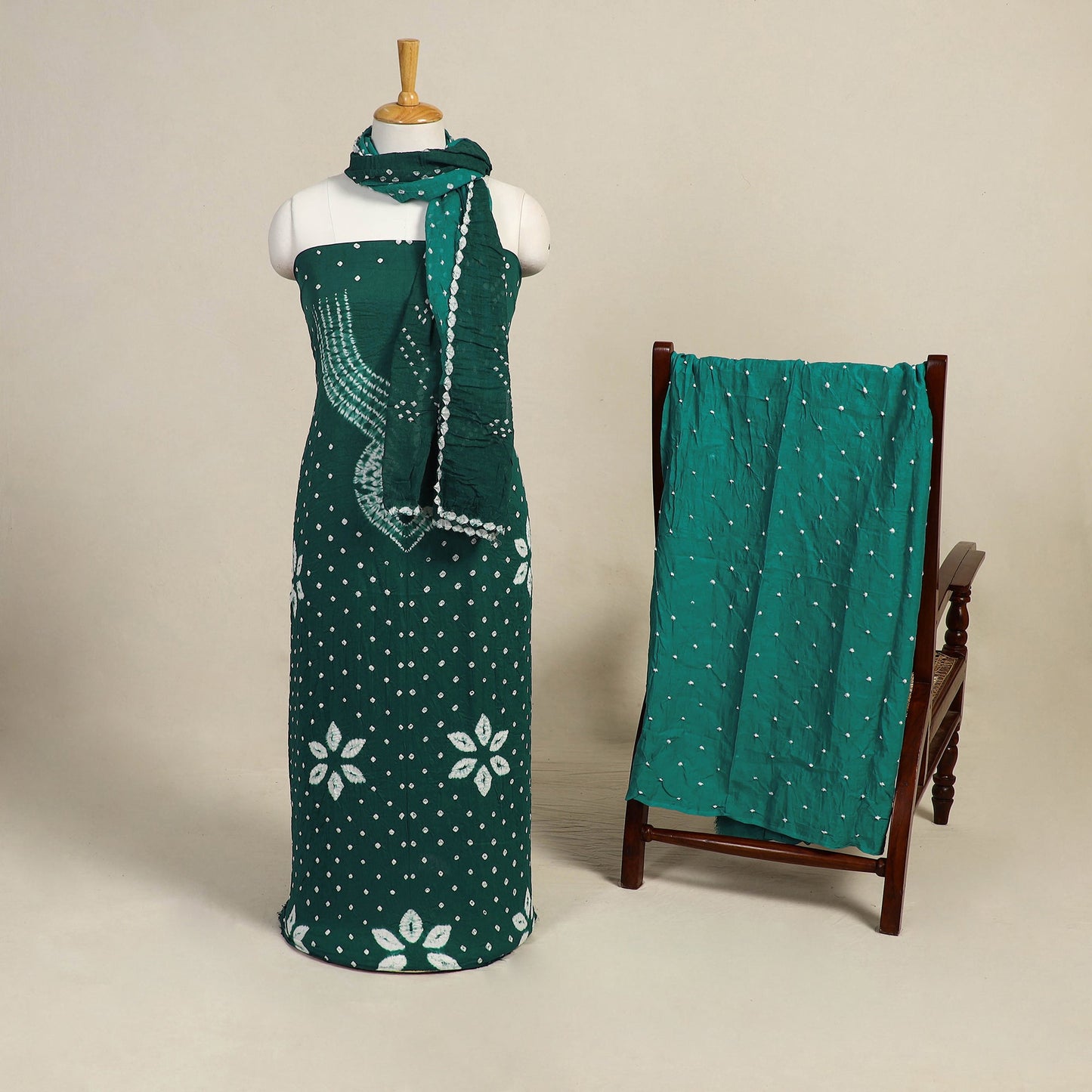 Green 3pc Kutch Tie-Dye Satin Cotton Bandhani Dress Material