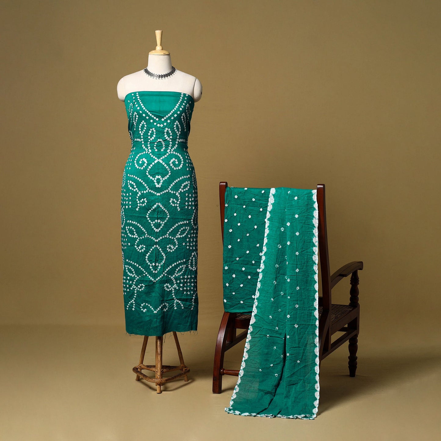 3pc kutch tie-dye satin cotton unstitched bandhani dress