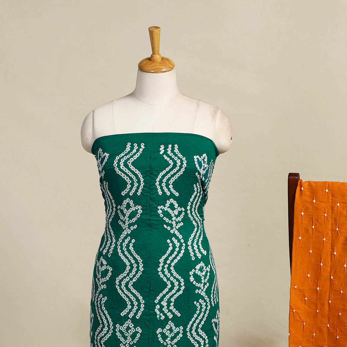 Buy 3pc Tie & Dye Satin Cotton Bandhani Dress Material