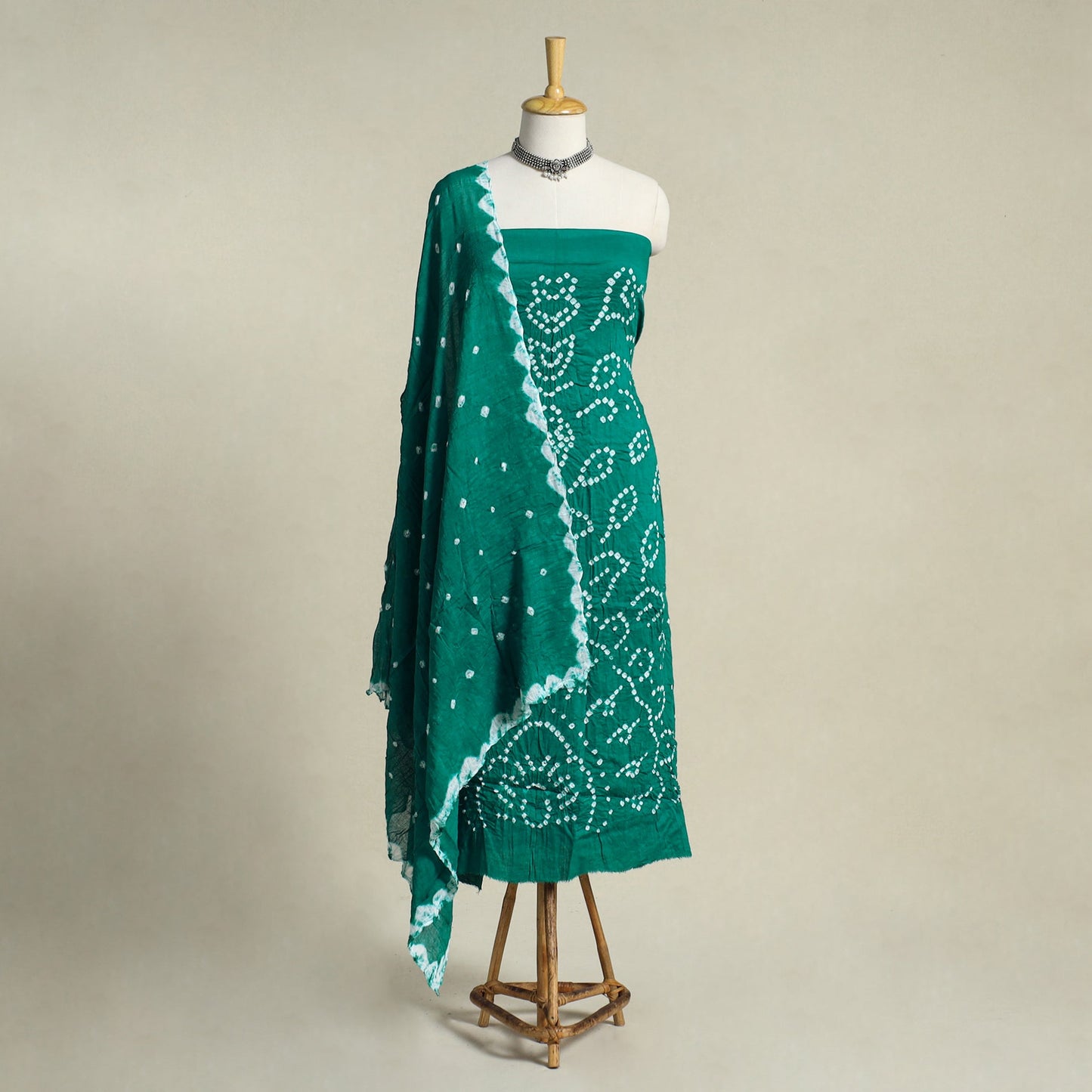 Green 3pc Unstitched Kutch Bandhani Dress Material