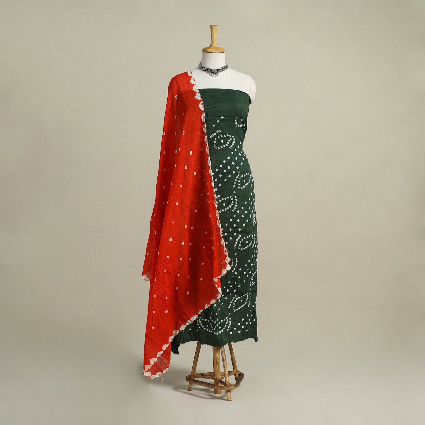 Green 3pc Unstitched Kutch Bandhani Dress Material