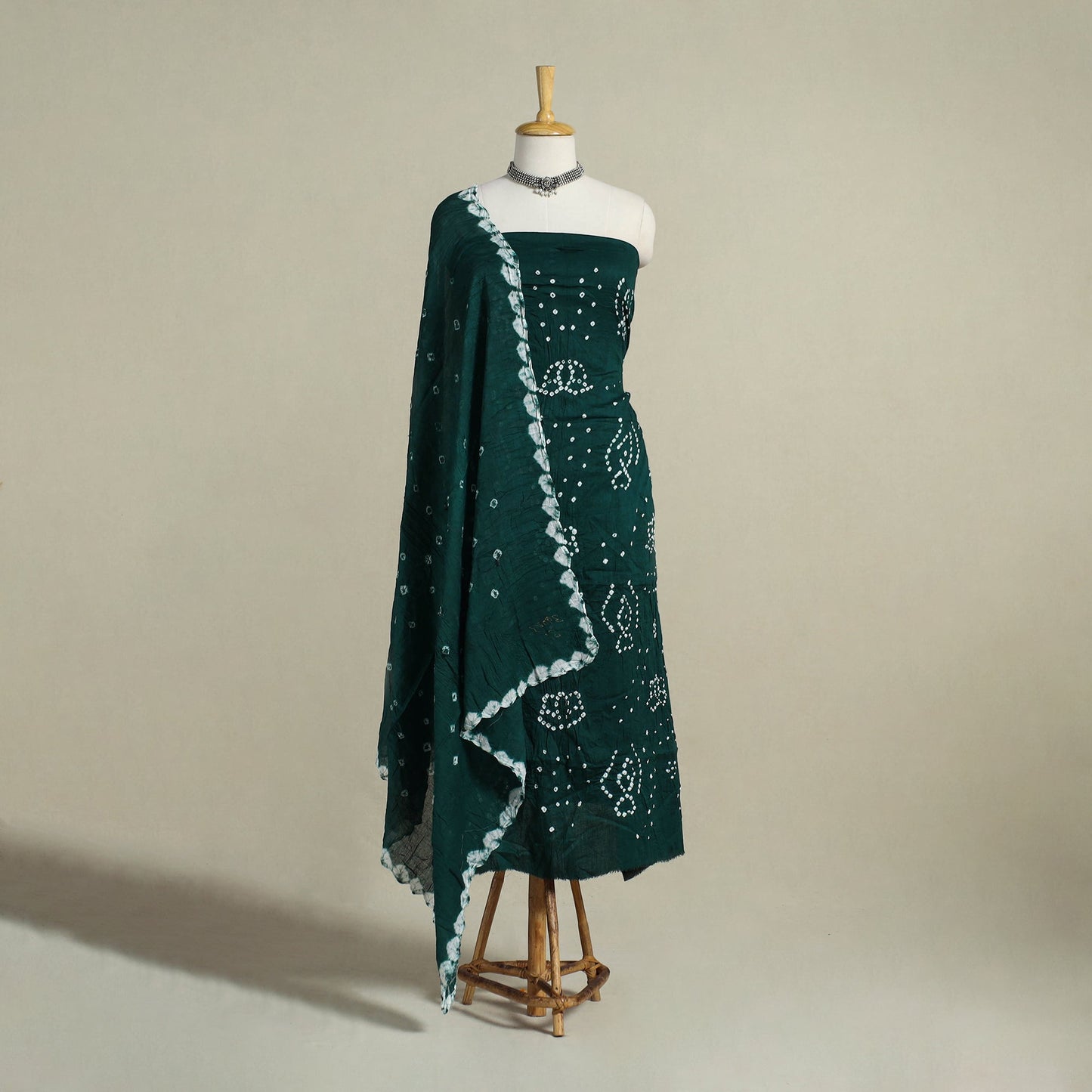 Green 3pc Unstitched Kutch Bandhani Dress Material