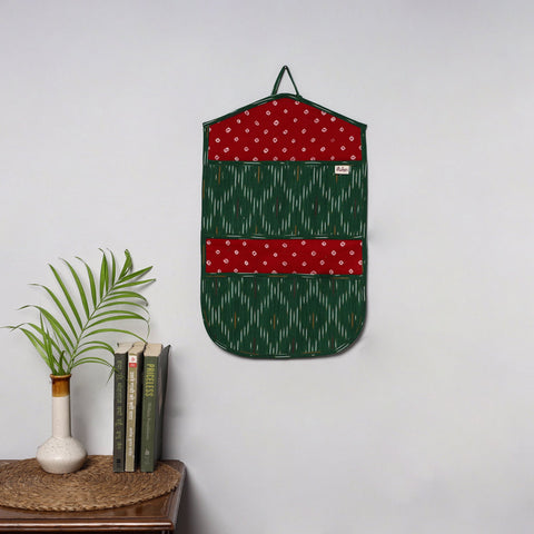 Green - 4 pockets handcrafted cotton wall hanging letter