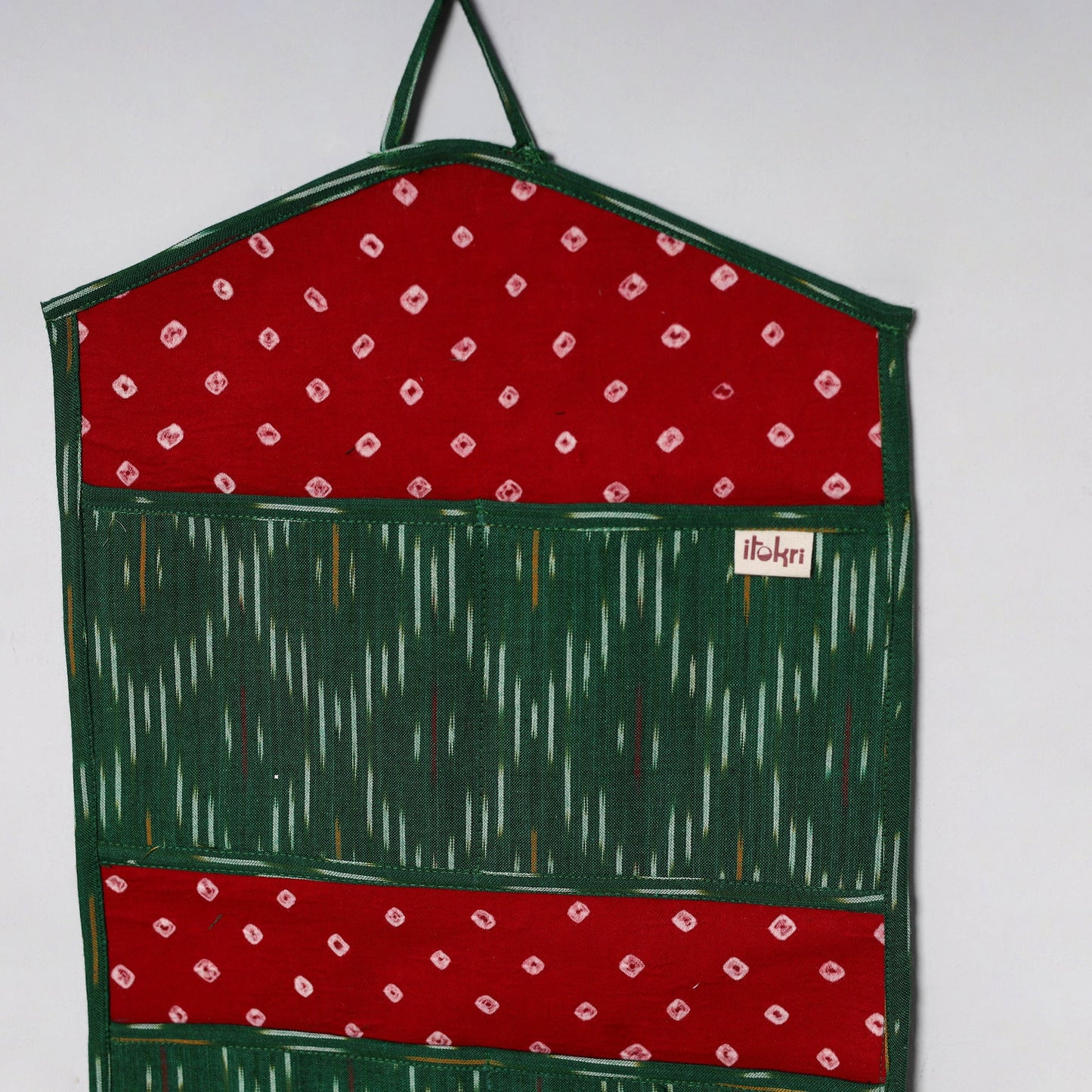 Green - 4 pockets handcrafted cotton wall hanging letter