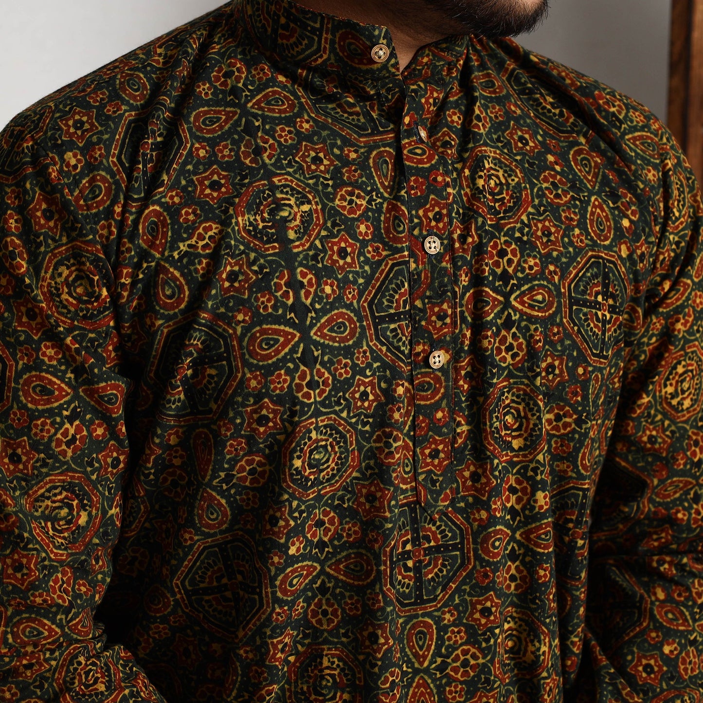 ajrakh men kurta
