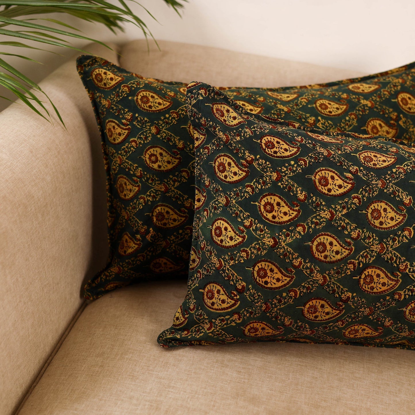 Hand pillow cover (set of 2) 55 - handcrafted