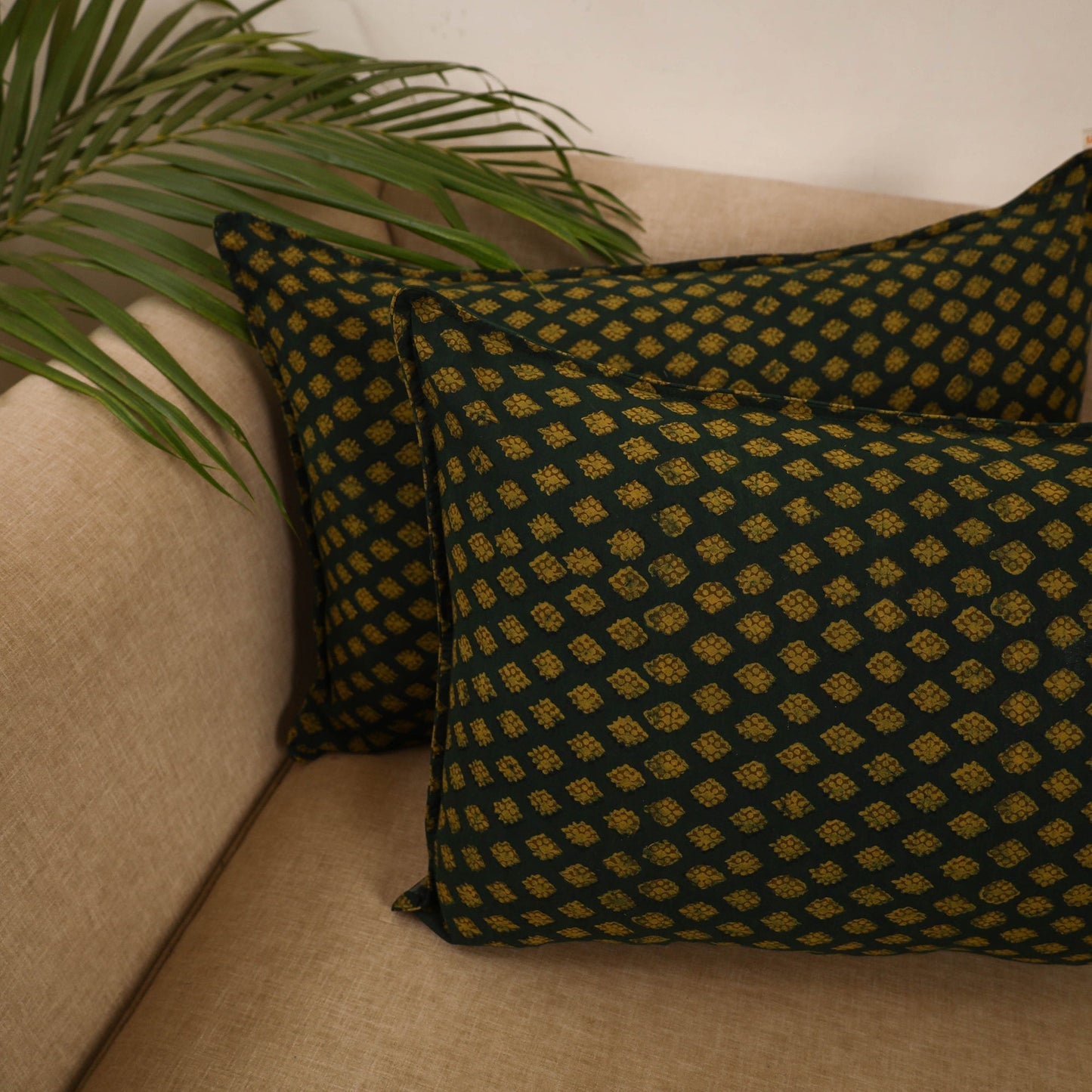 Akola cotton pillow covers (set of 2) 01 - handcrafted