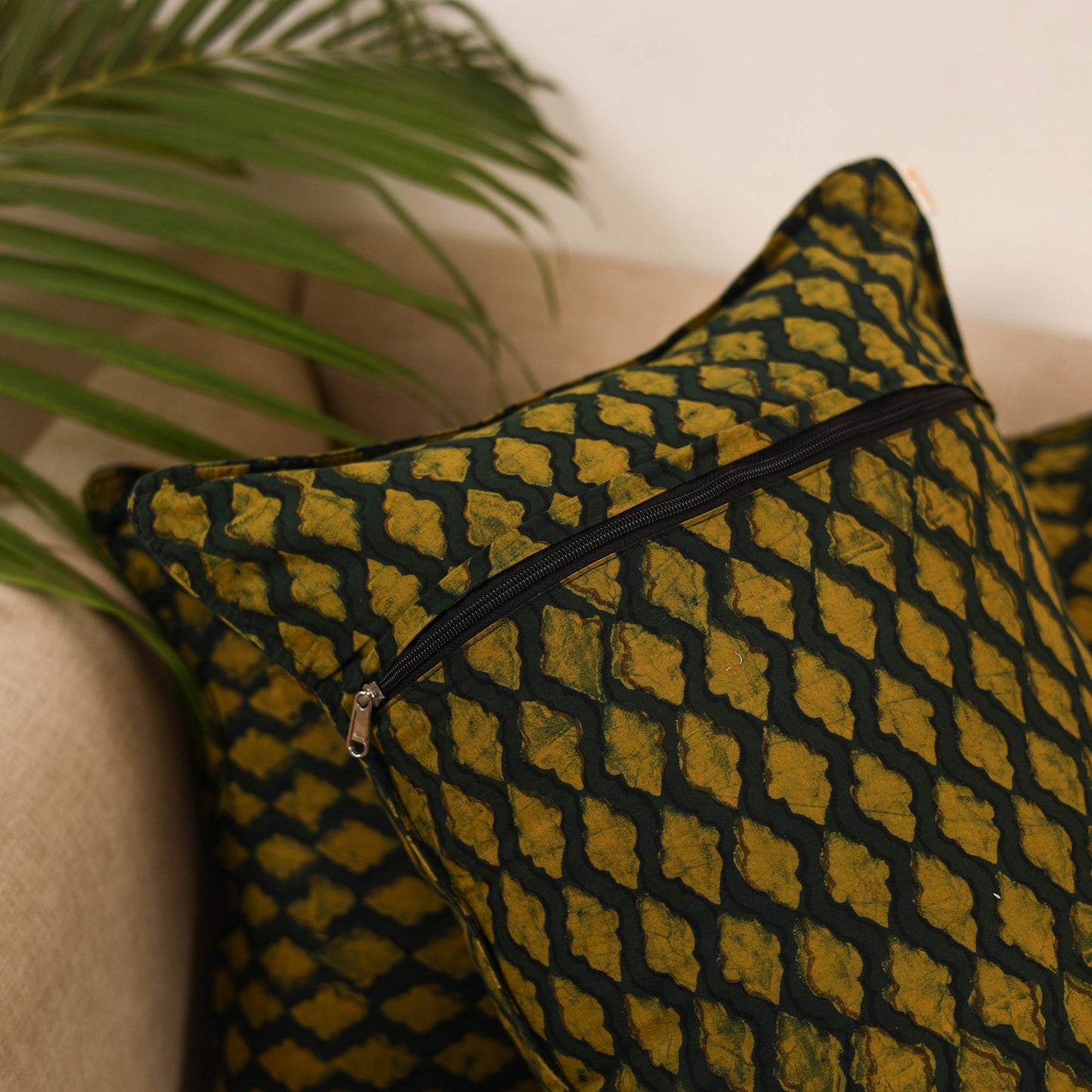 Akola cotton pillow covers (set of 2) 09 - handcrafted