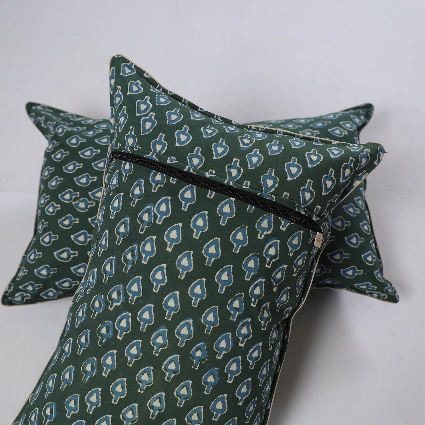 Akola hand block print pillow cover (set of 2) 19