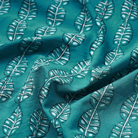 Buy Akola Hand Block Printed Cotton Fabric Online l iTokri.com