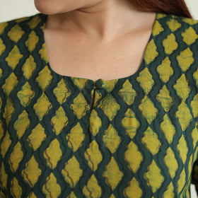  Akola Block Printed Cotton Long Kurta 