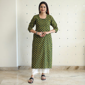  Akola Block Printed Cotton Long Kurta 