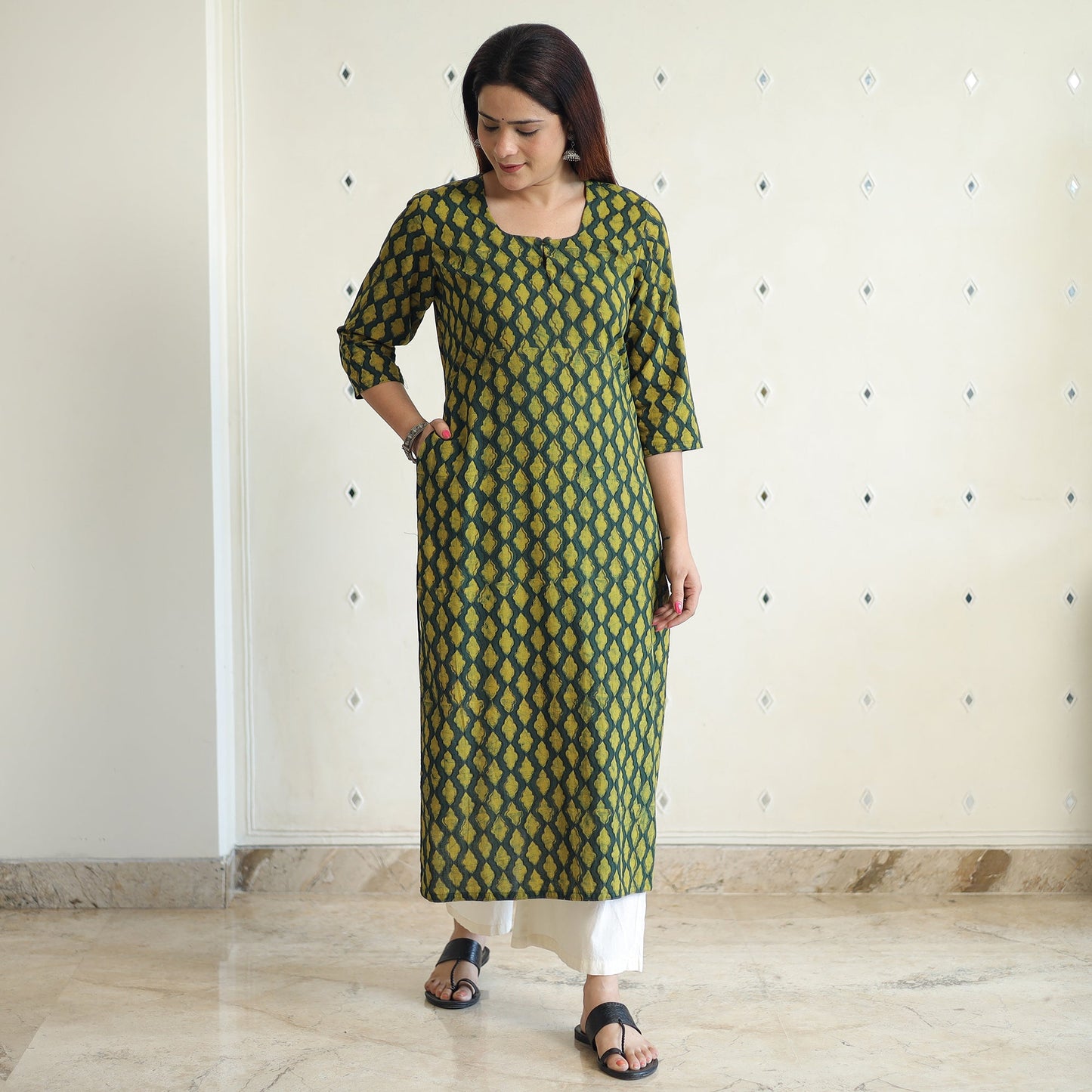  Akola Block Printed Cotton Long Kurta 