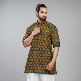 Akola Block Print Cotton Men Green Short Kurta 