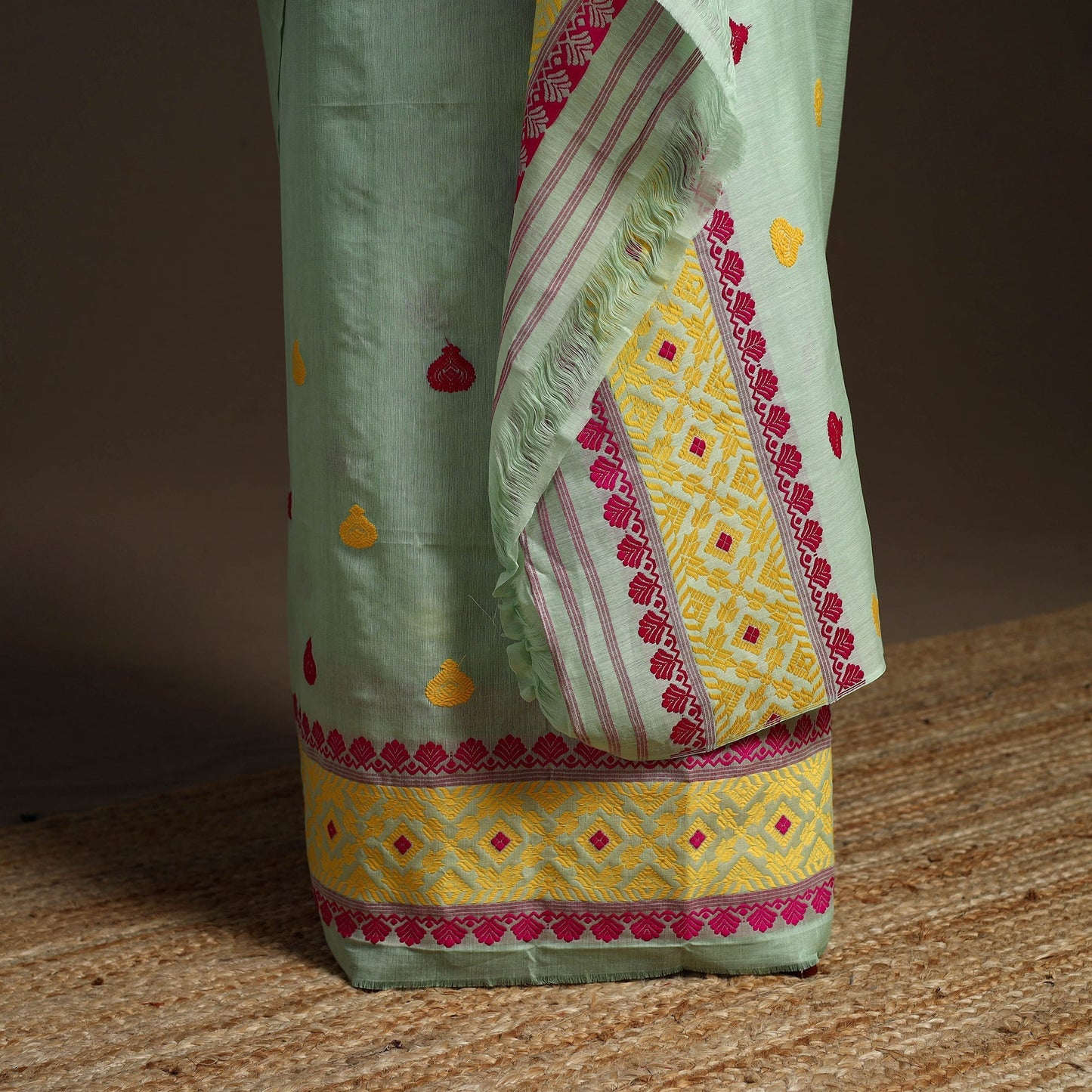 Assam handloom silk cotton mekhela chador with blouse piece