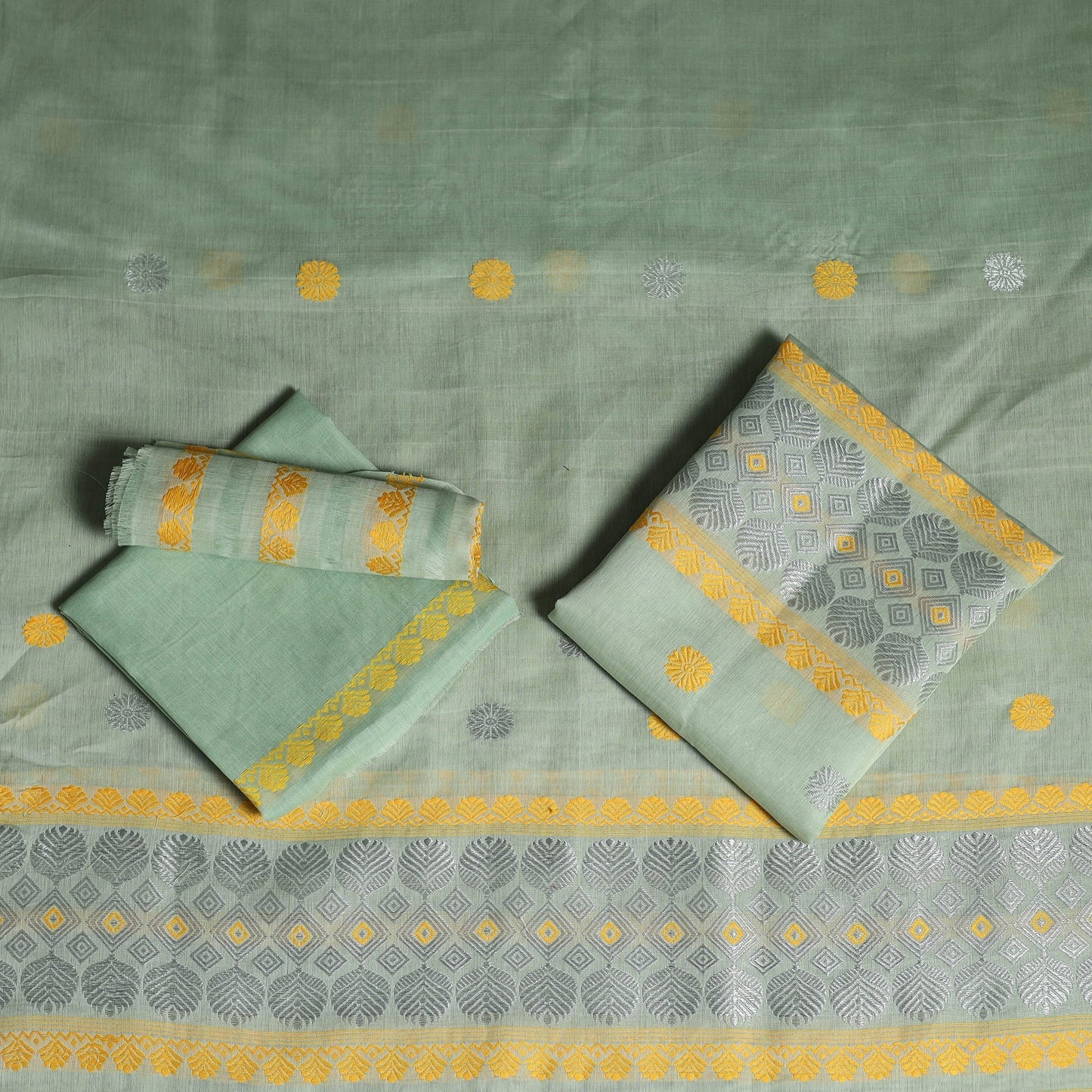 Assam handloom silk cotton mekhela chador with blouse piece