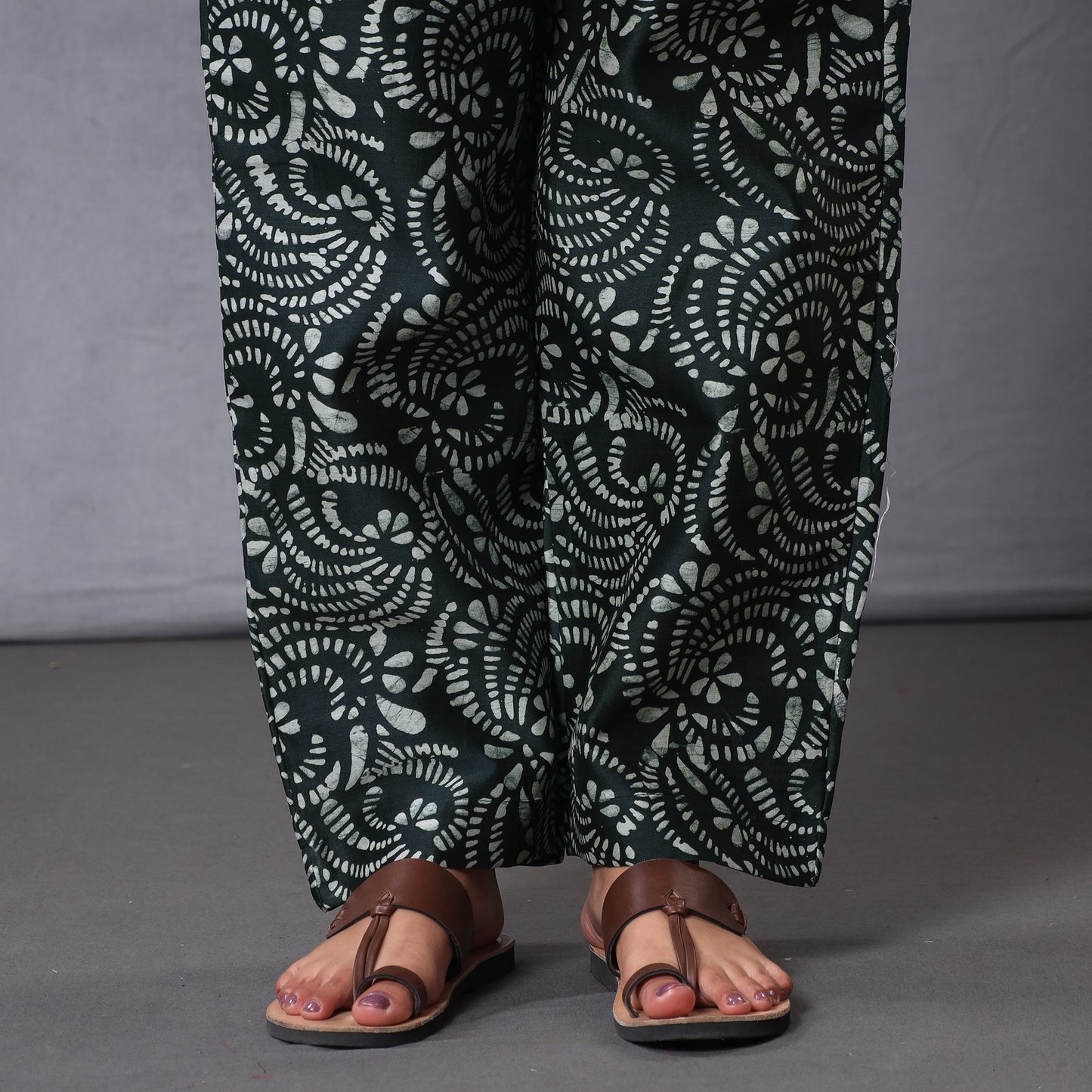 Green - Batik Printing Chanderi Silk Kurta with Palazzo & Dupatta Set