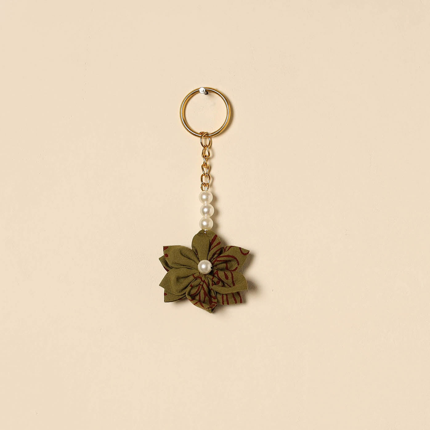 Beaded fabart flower keychain 59 - handcrafted