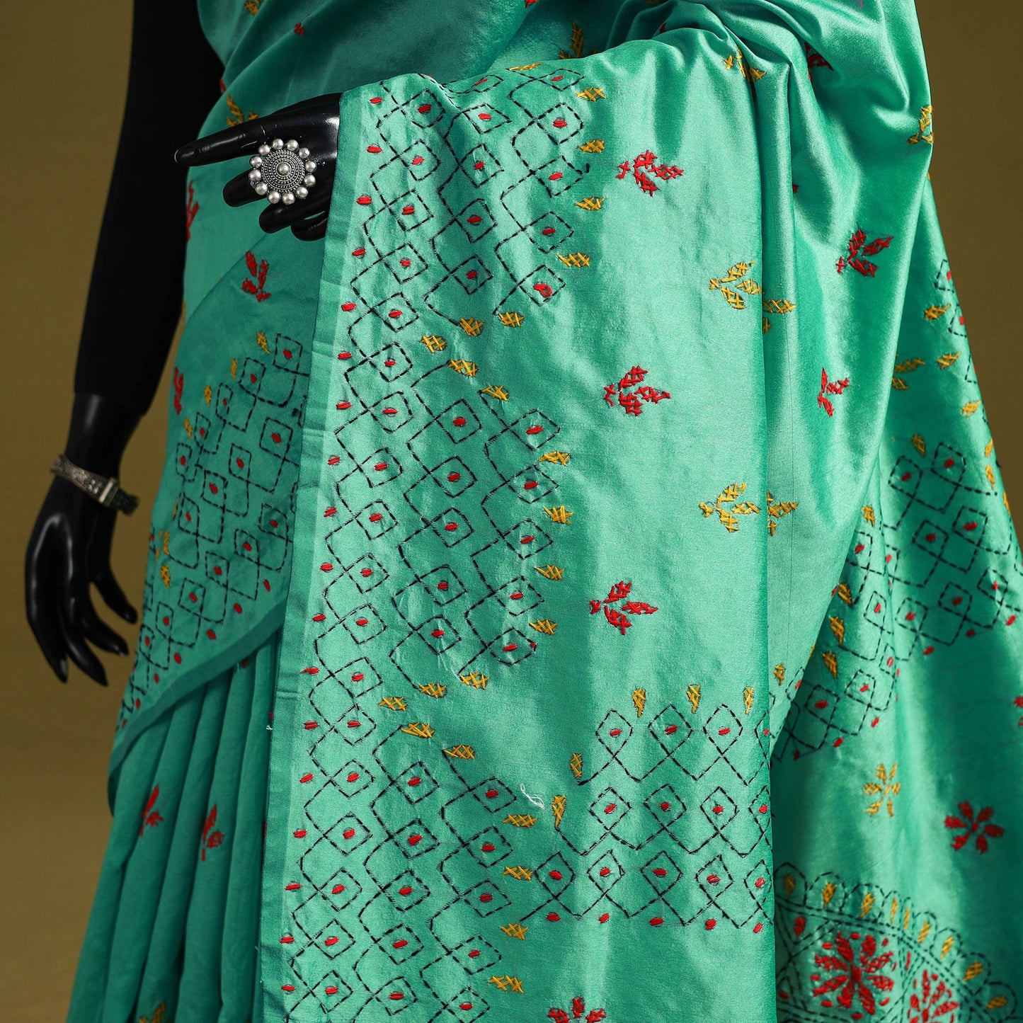 Bengal hand embroidery silk nakshi kantha saree 20