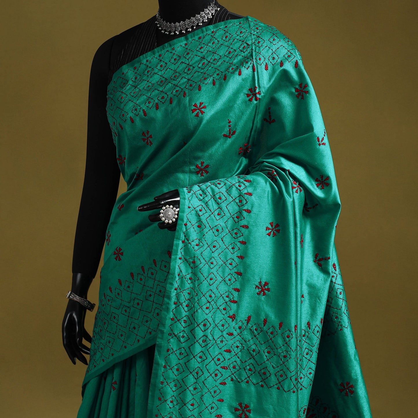 Bengal hand embroidery silk nakshi kantha saree 31