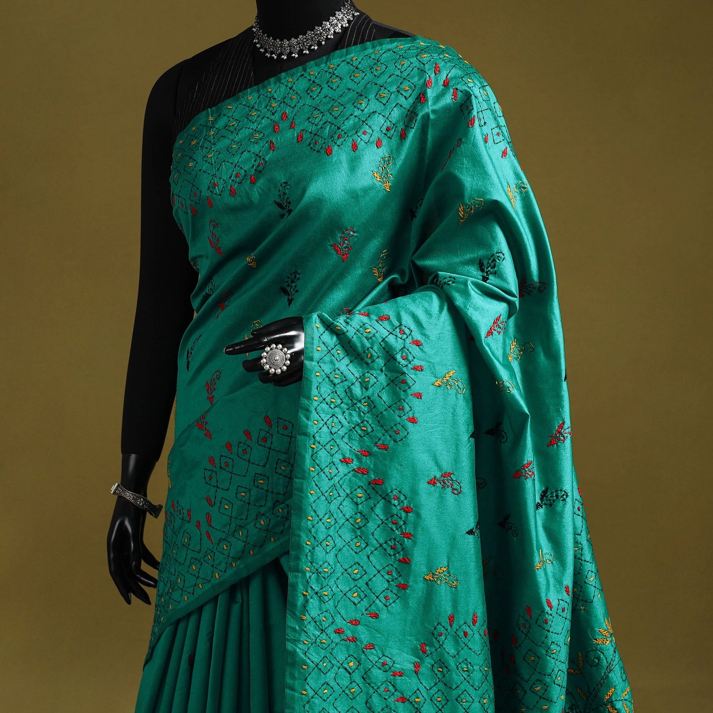 Bengal hand embroidery silk nakshi kantha saree 32