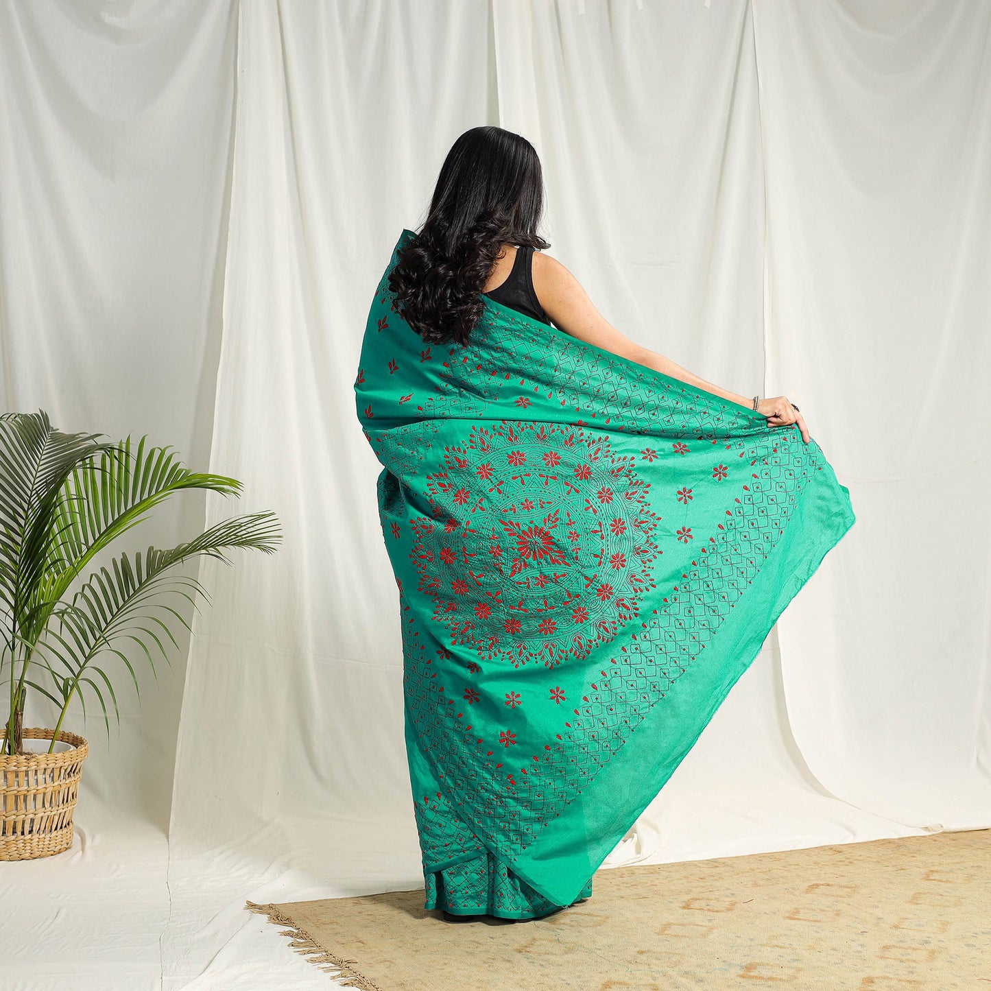  Buy Green Bengal Hand Embroidery Silk Nakshi Kantha Saree