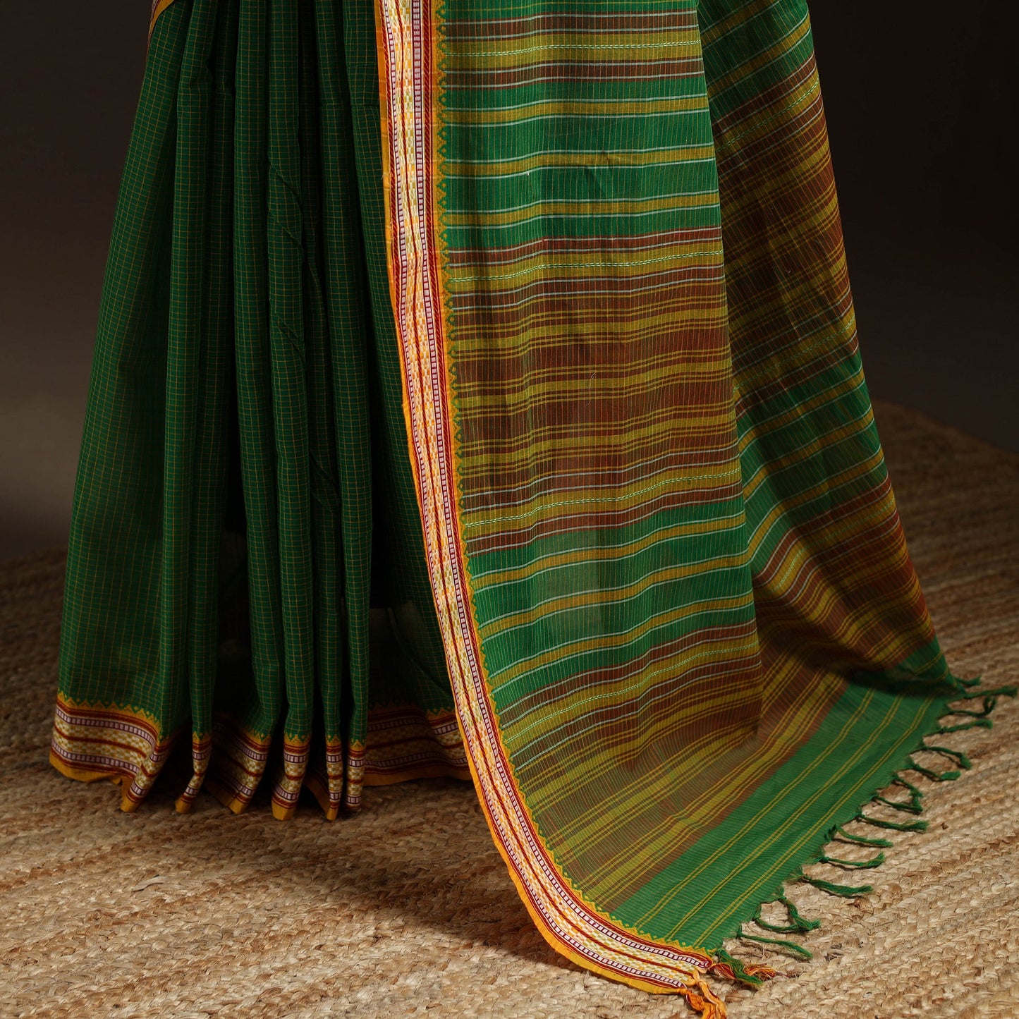 Green - bengal handwoven cotton begumpuri saree 28