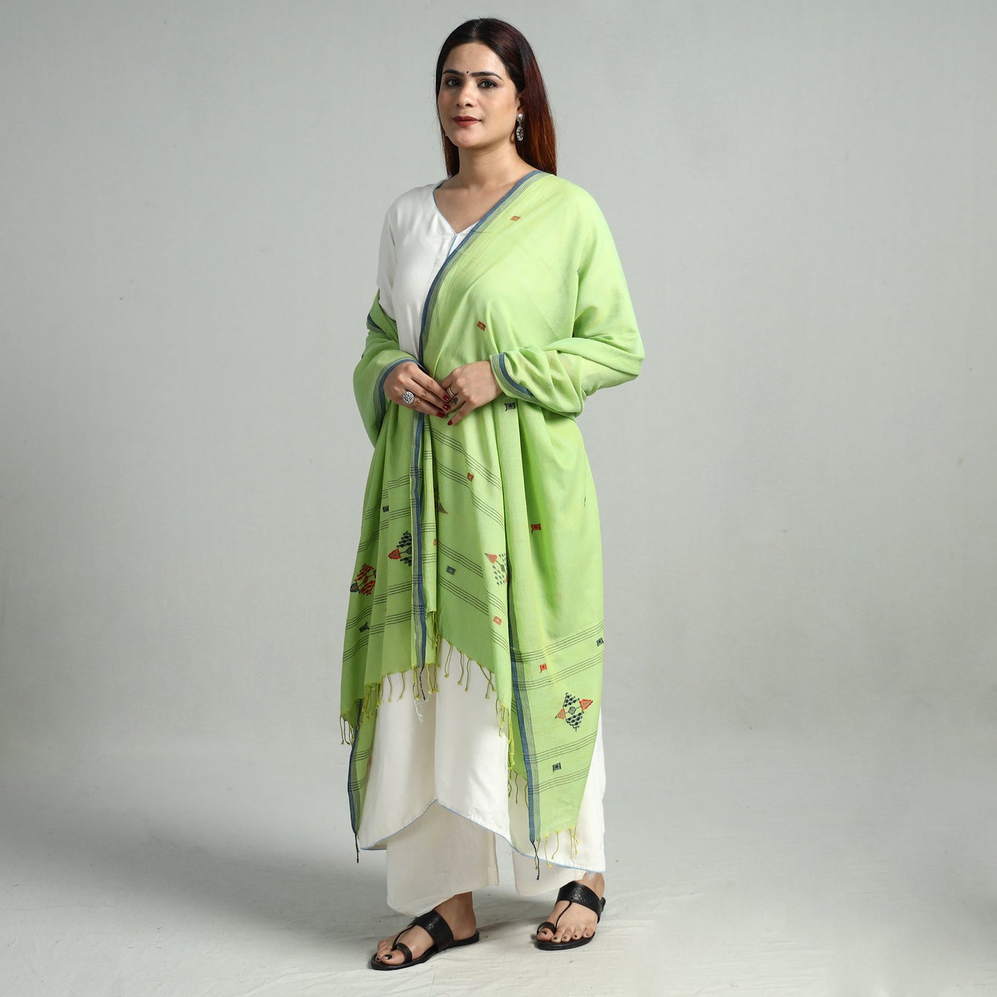 Green - bengal jamdani buti handloom cotton dupatta 31