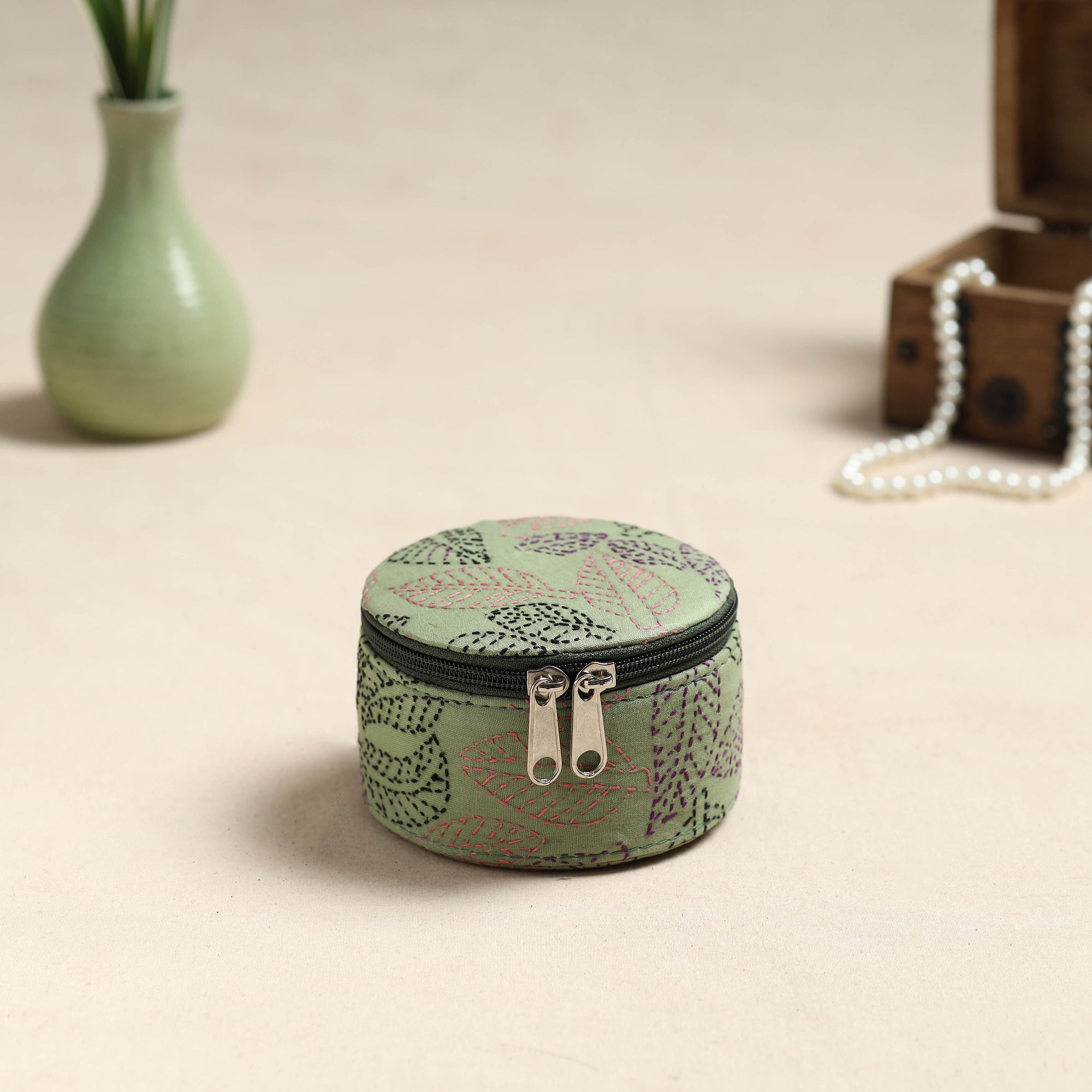  Bengal Kantha Work Handcrafted Round Green Utility Box