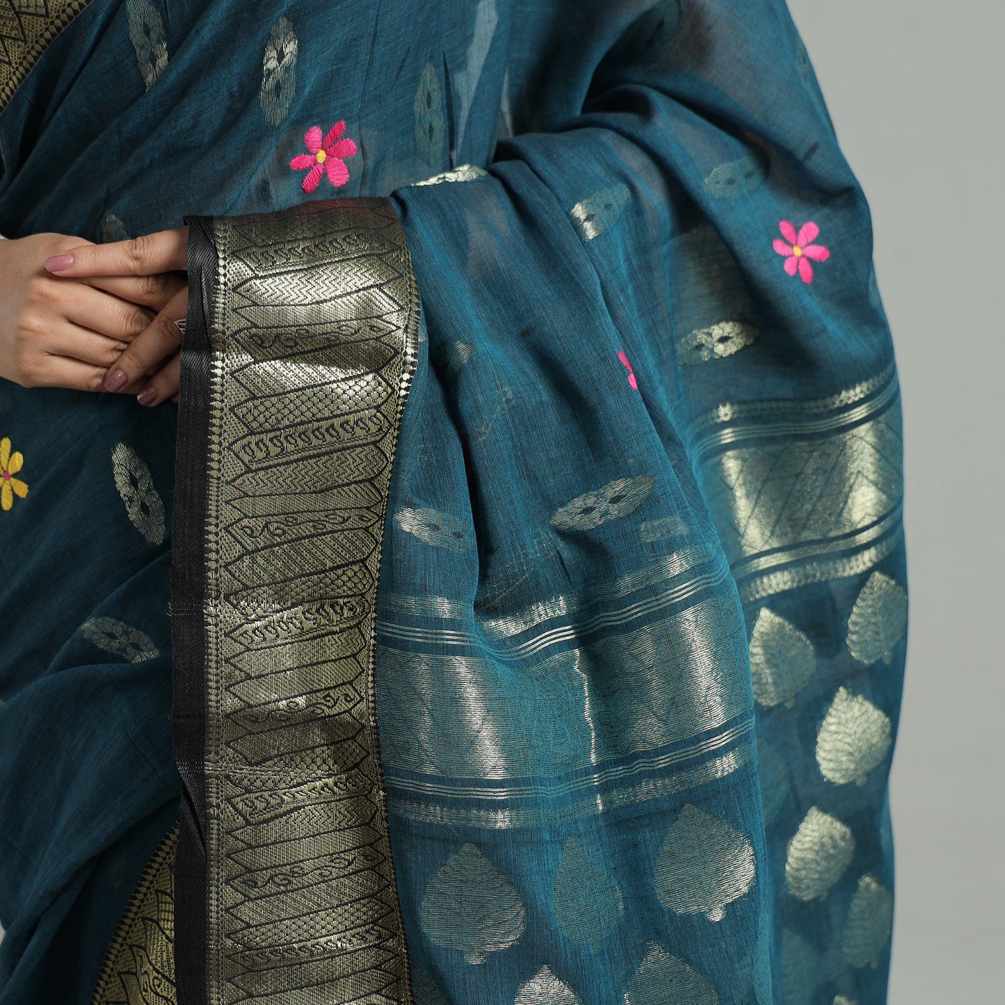 Green - bengal pure cotton zari tant handloom saree 68