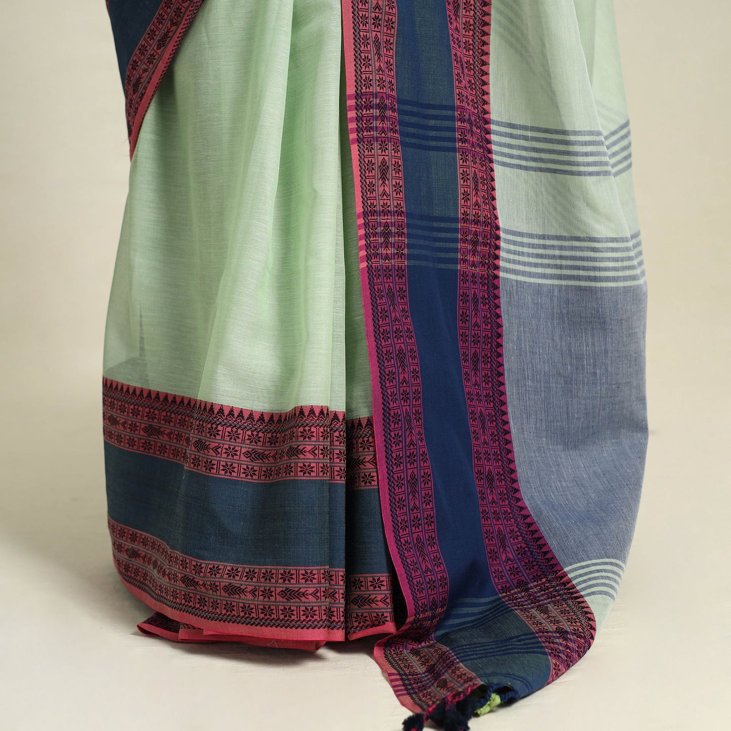 Buy Green Bengal Woven Border Handloom Cotton Saree