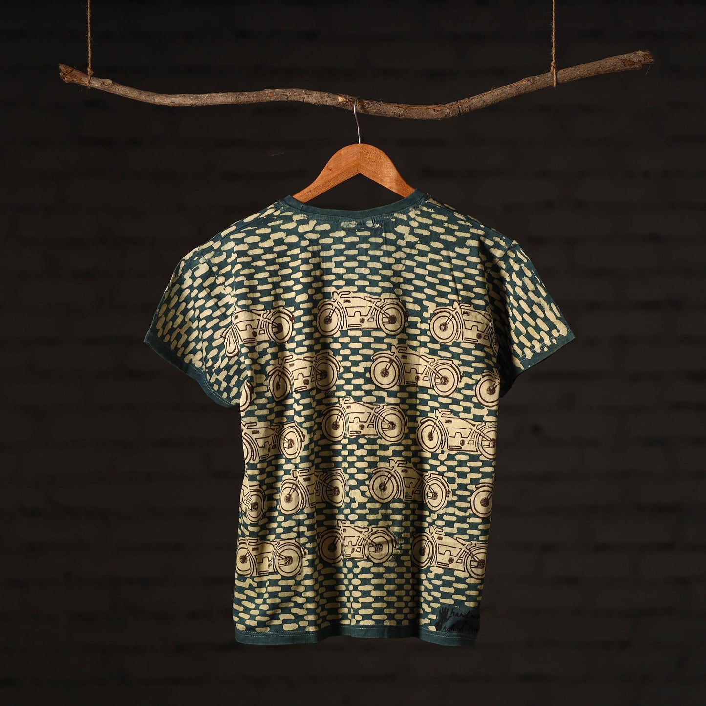 Green - bindaas natural dyed art round neck t-shirt in pure