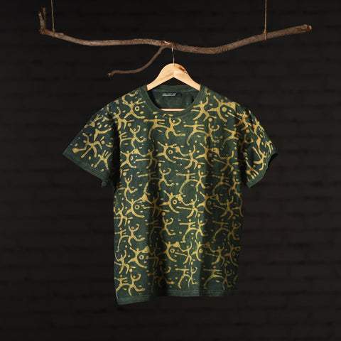 Buy Bindaas Natural Dyed Art Block Print Round Neck T-shirt in Pure Cotton Online at iTokri.com