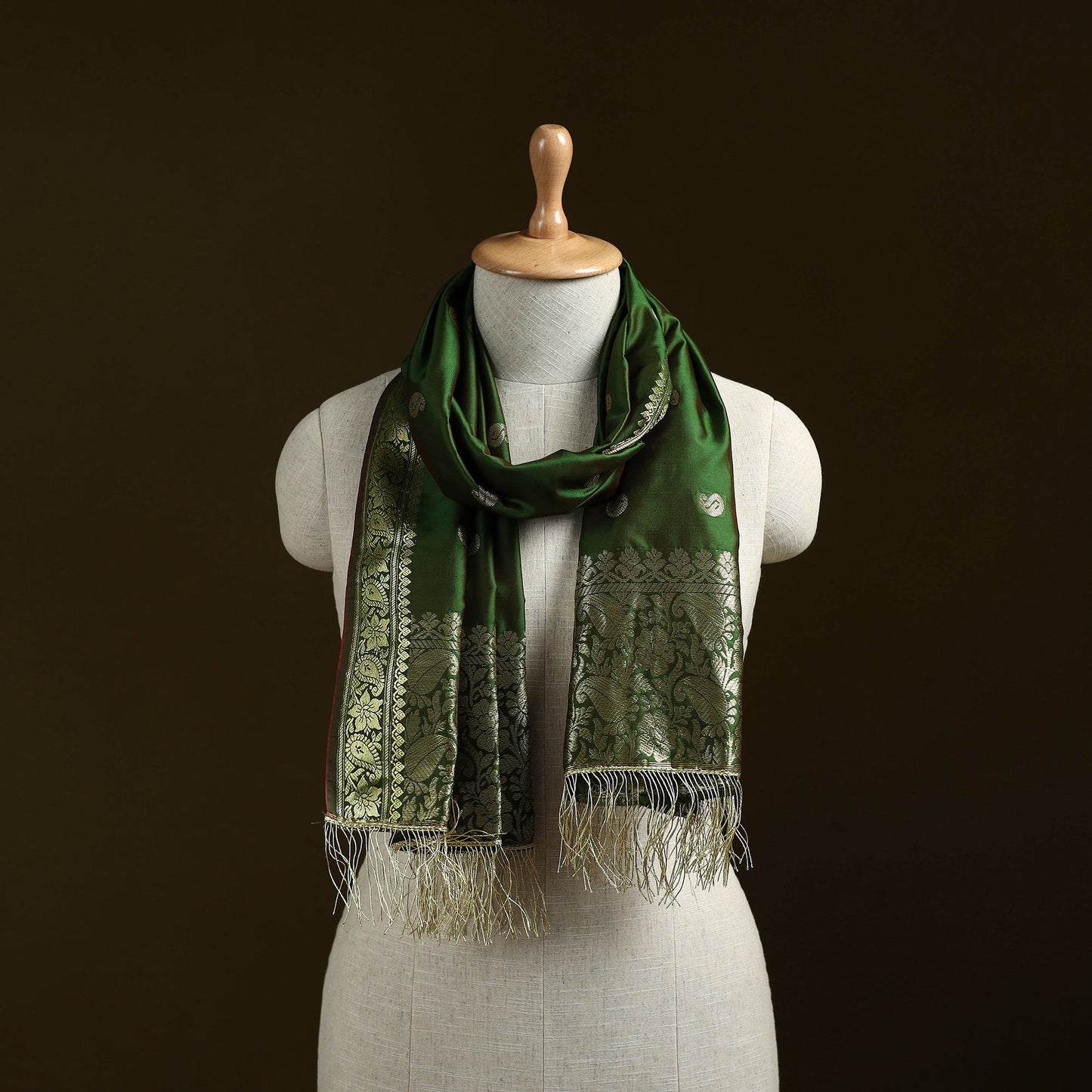 Brocade handloom semi silk nakshi buti banarasi stole