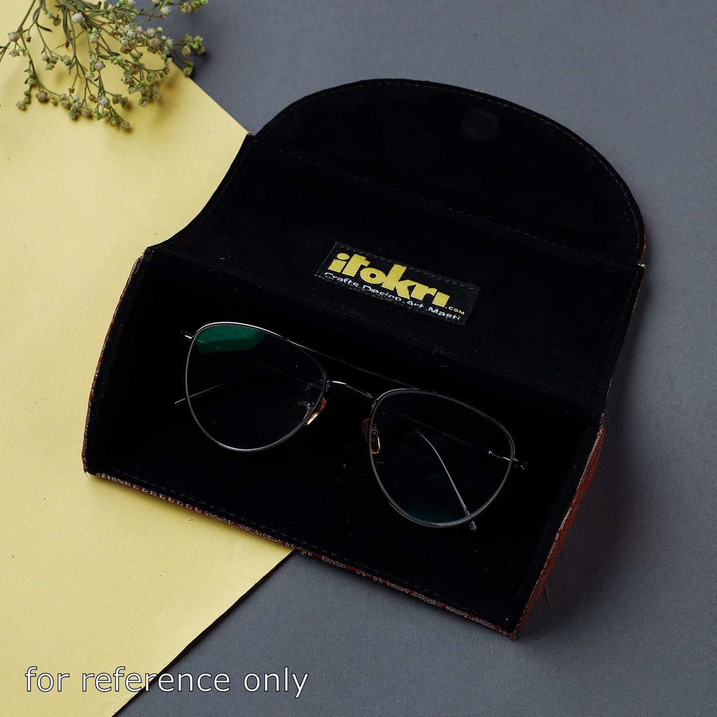 Green Brocade Silk Fabric Embellished Spectacle Case