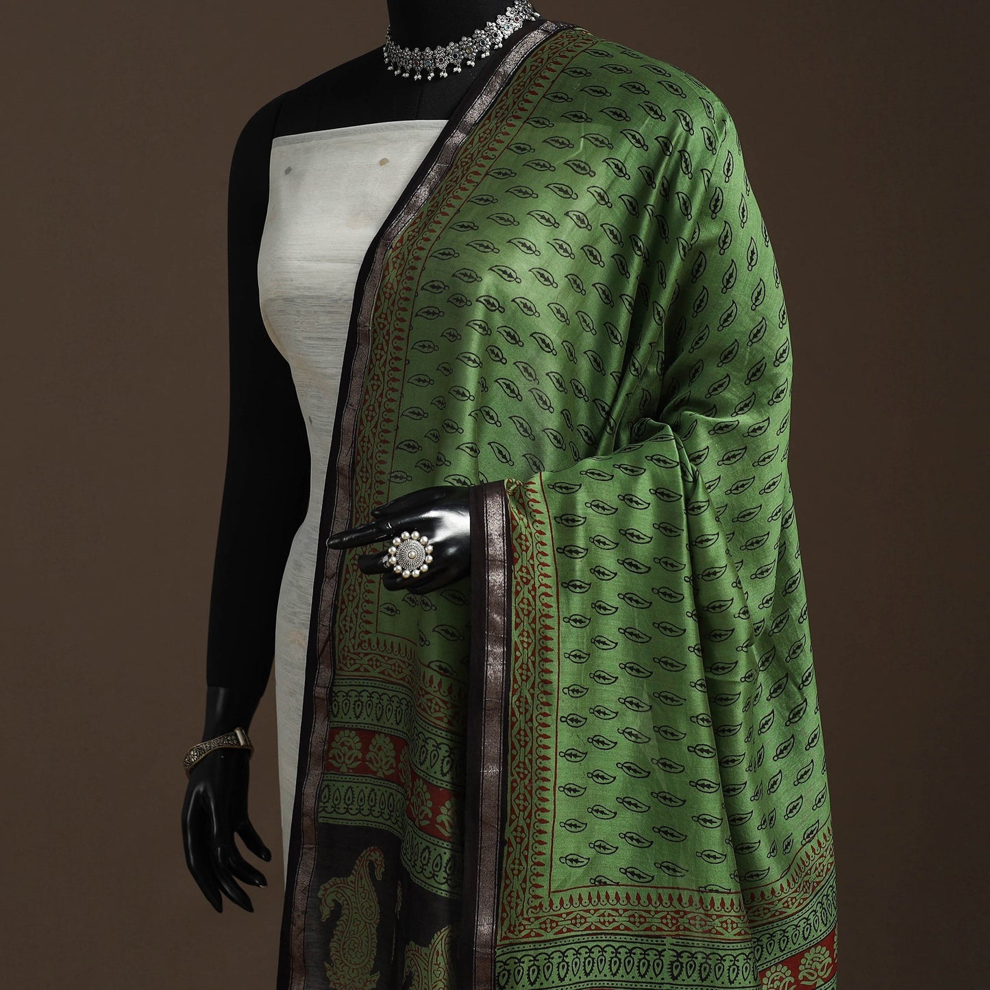 Chanderi silk bagh natural dyed dupatta with zari border 50