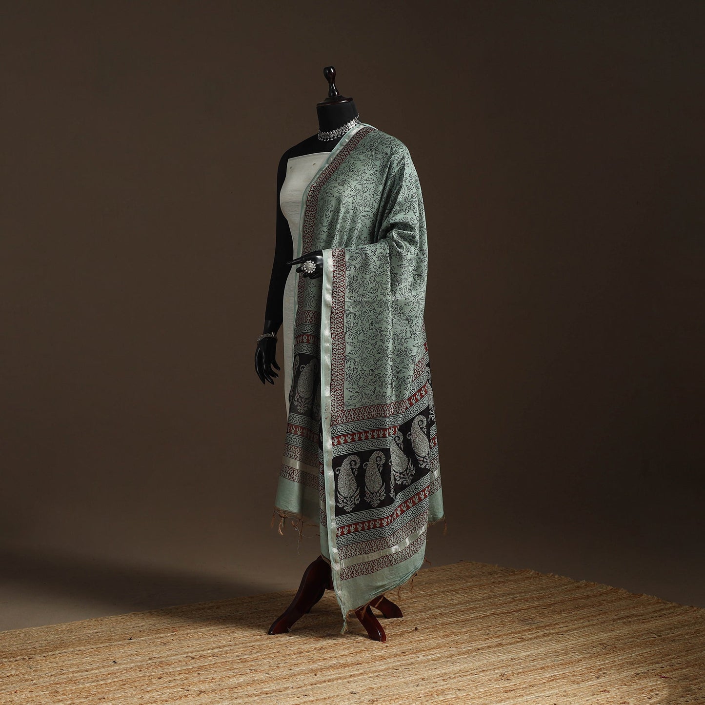 Chanderi silk bagh natural dyed dupatta with zari border 10