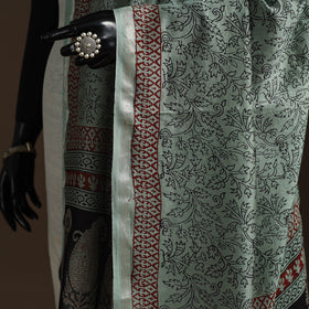 Chanderi silk bagh natural dyed dupatta with zari border 10