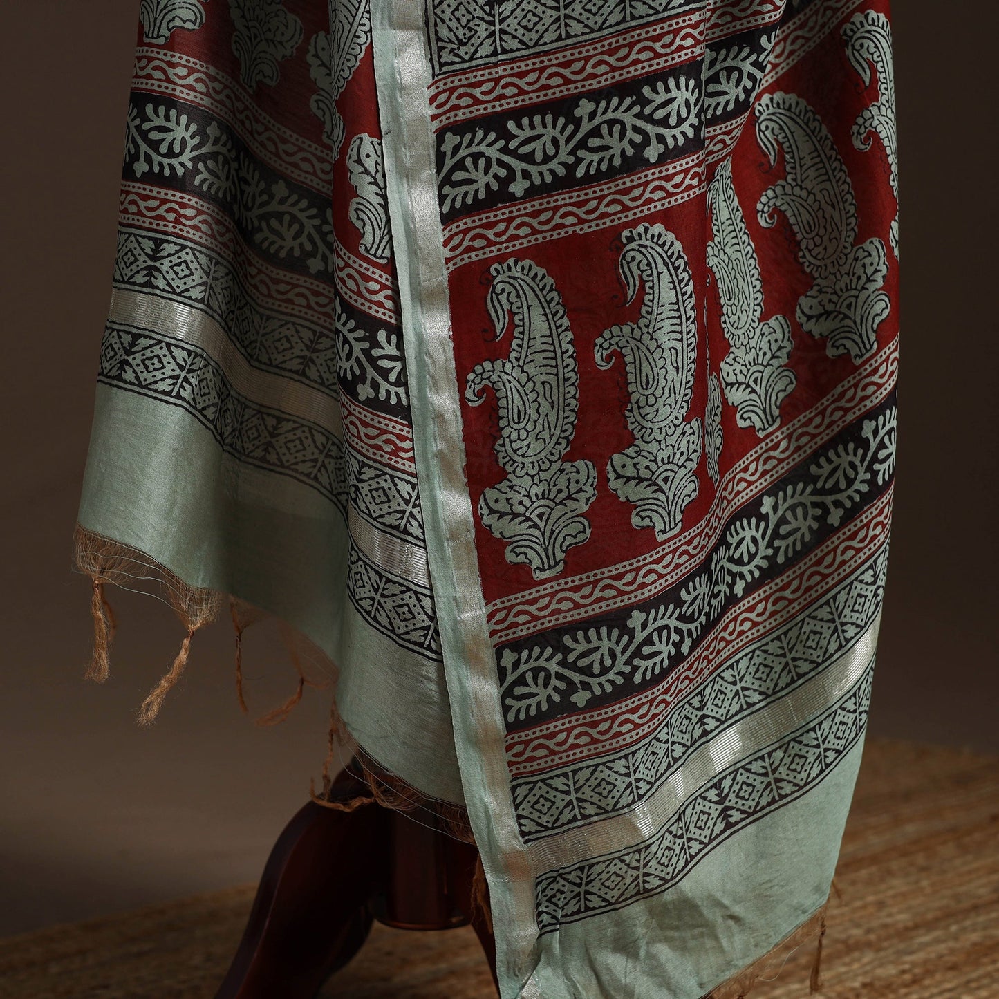 Chanderi silk bagh natural dyed dupatta with zari border 11