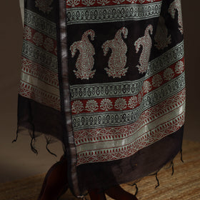 Green - chanderi silk bagh natural dyed dupatta with zari