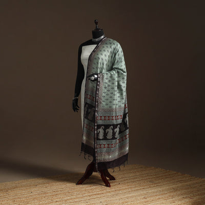 Green - chanderi silk bagh natural dyed dupatta with zari