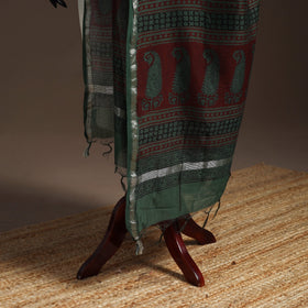 Chanderi silk bagh natural dyed dupatta with zari border 39