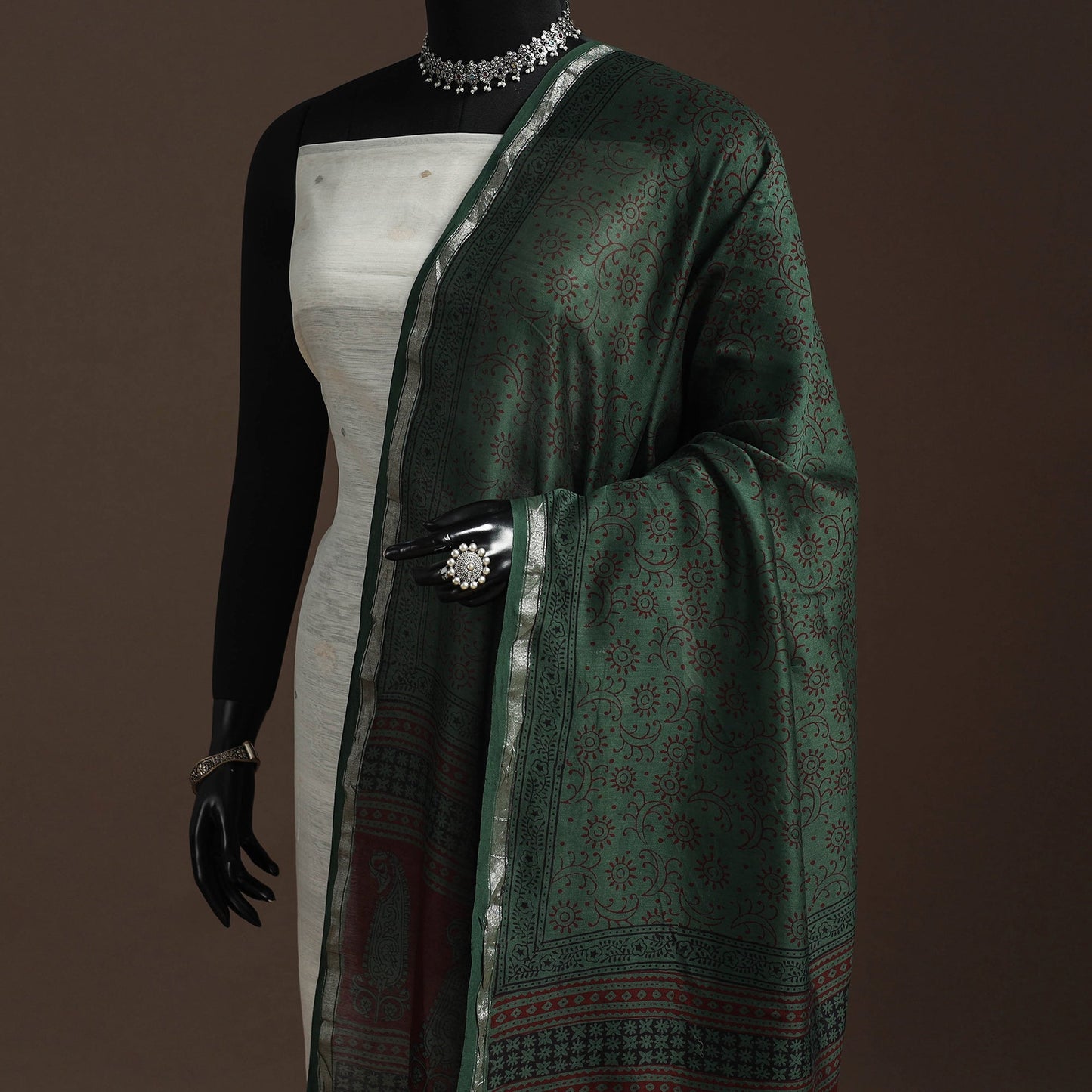 Chanderi silk bagh natural dyed dupatta with zari border 39