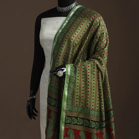 Chanderi silk bagh natural dyed dupatta with zari border 49