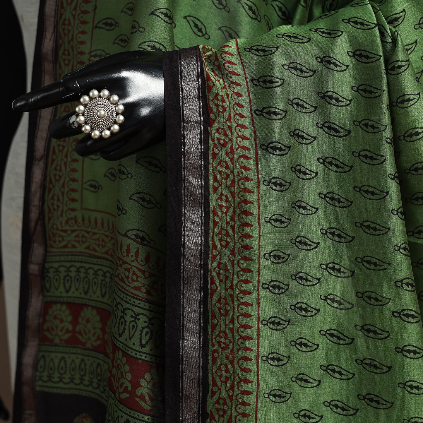 Chanderi silk bagh natural dyed dupatta with zari border 50