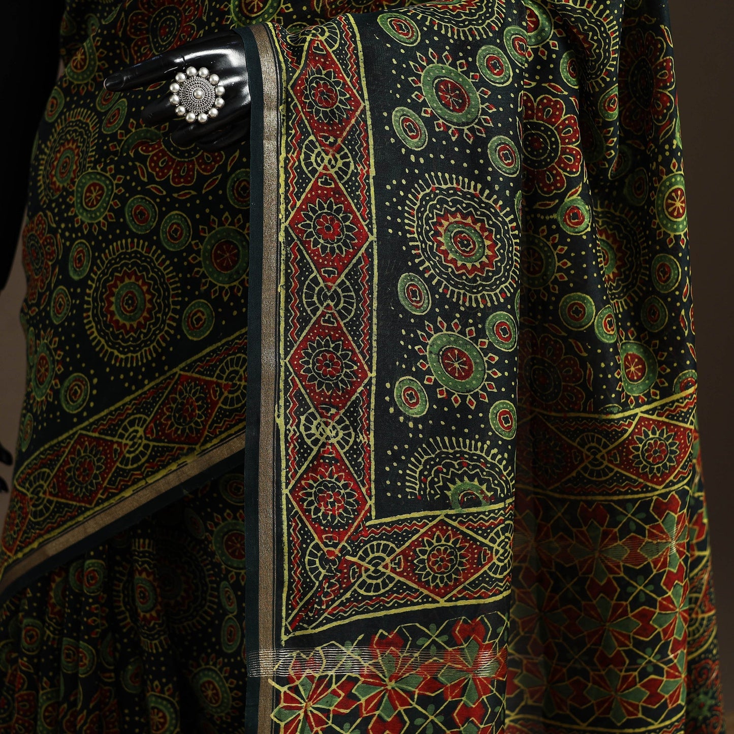 Chanderi silk hand bagru saree with zari border 03